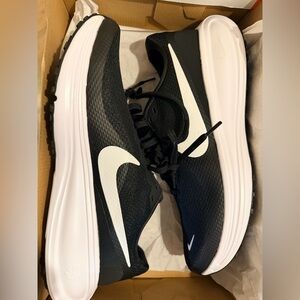 Nike Revolution 8
Men's Road Running Shoes